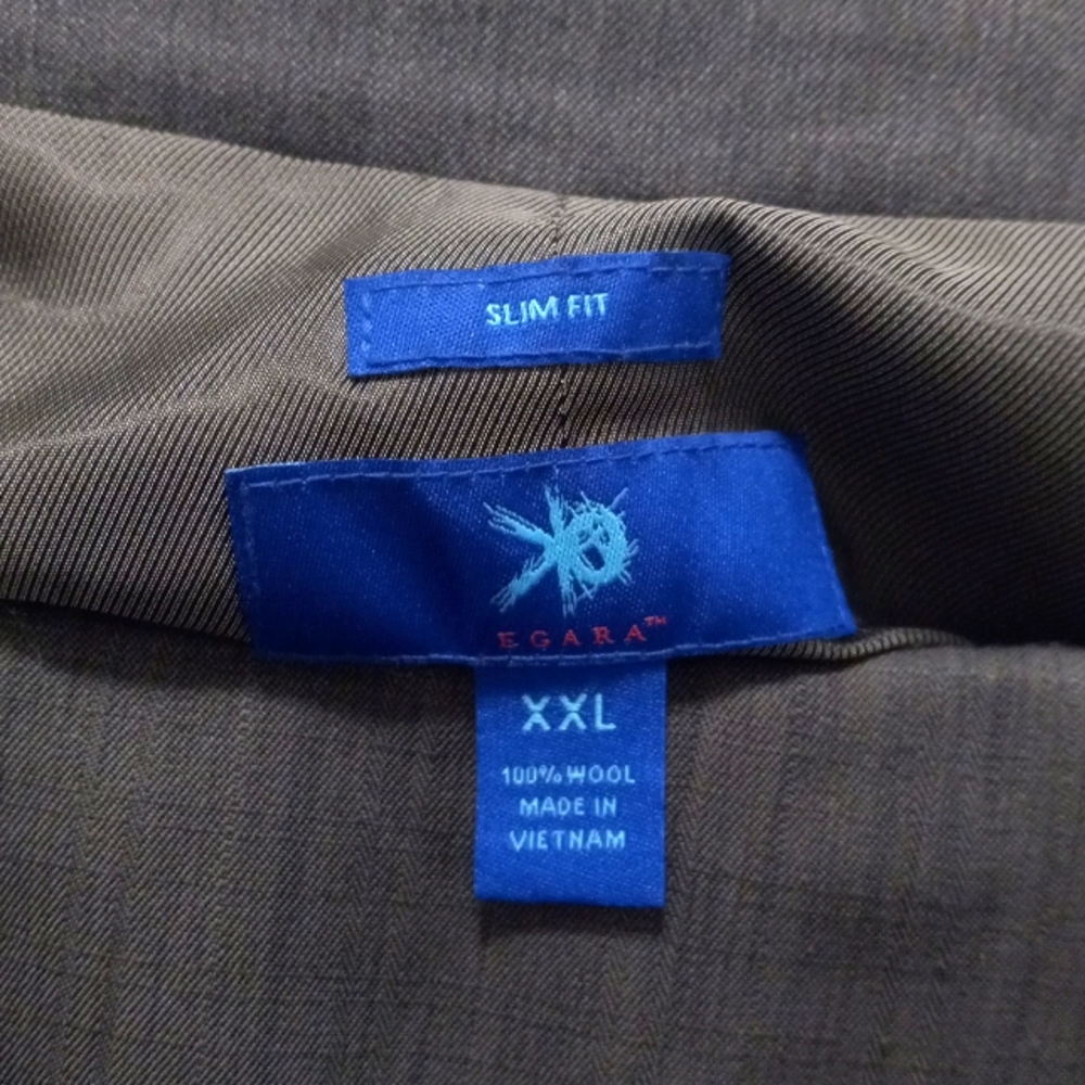 Two piece Suit Gray Vest and pants Slim fitted Vest and pants 39/30